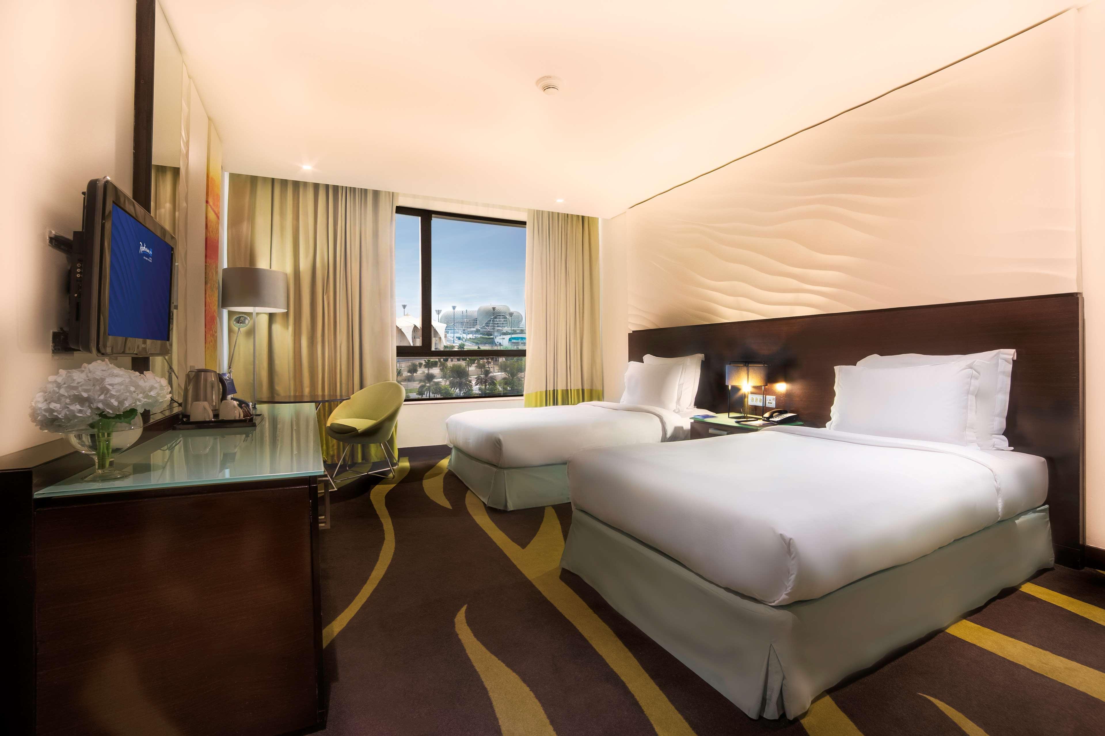Radisson Blu Hotel, Abu Dhabi Yas Island Ngoại thất bức ảnh